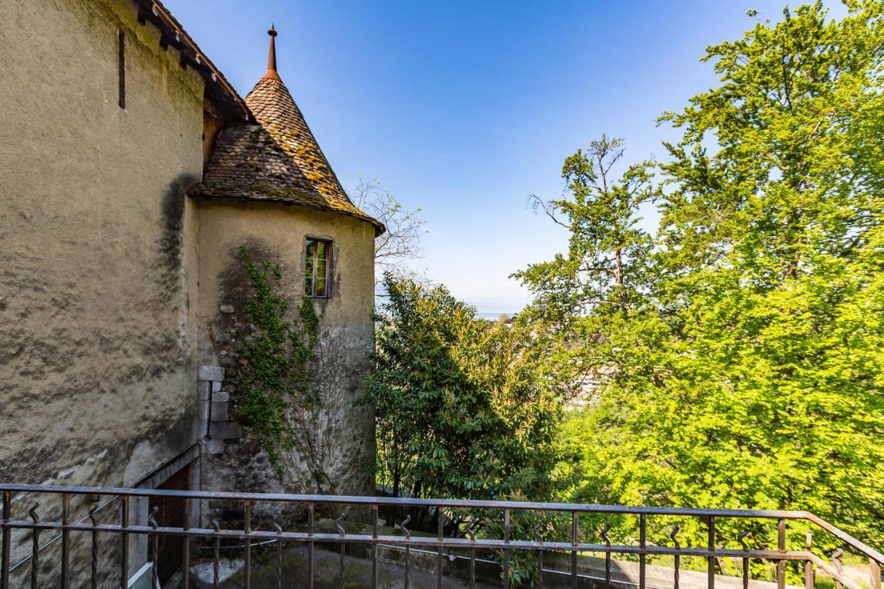 A Castle Spirit Apartment In Chateau Du Chatelard Clarens Exterior photo